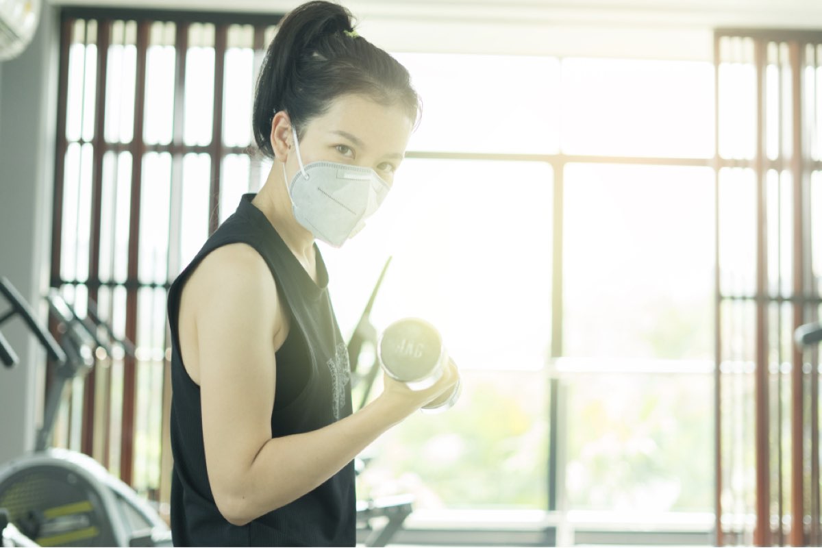 Tekan Penyebaran Covid-19, dengan Fitness di Rumah Saja!